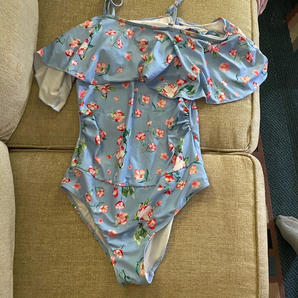 Maternity bathing suit